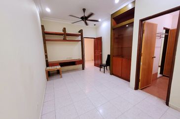 Bandar Puteri Puchong 10, Selangor