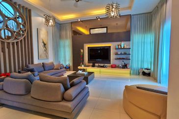 Rare Bungalow at Hilltop Bandar Puteri 12