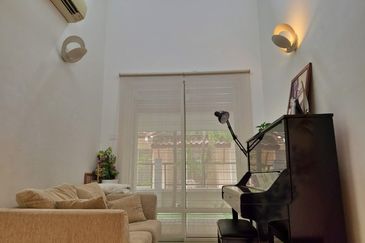 Rare Bungalow at Hilltop Bandar Puteri 12