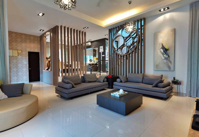 Rare Bungalow at Hilltop Bandar Puteri 12