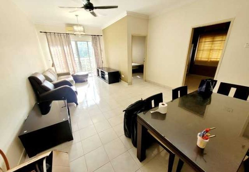 Puteri Bayu Apartment