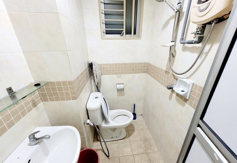 Puteri Bayu Apartment