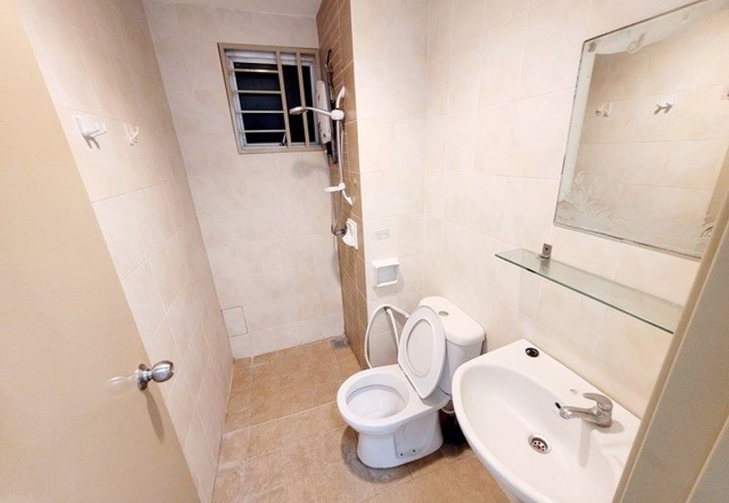 Puteri Bayu Apartment