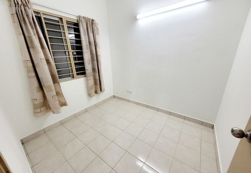 Puteri Bayu Apartment