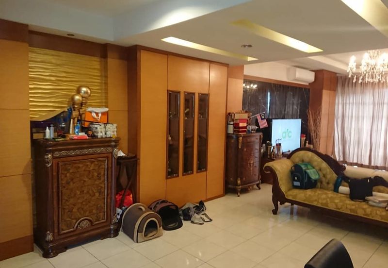 Sterling Condominium