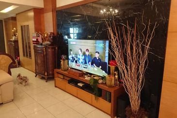 Sterling Condominium