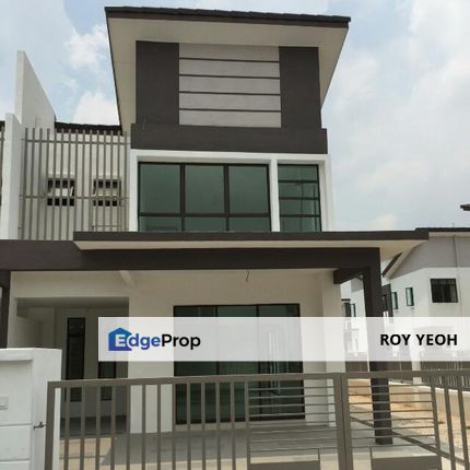 Lakeside Residence,Puchong,Double Storey End lot for sale, Selangor, Puchong