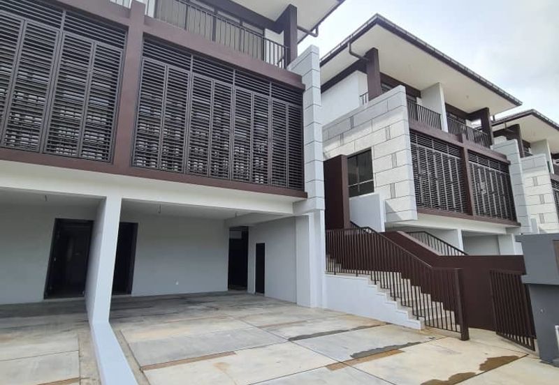 The Mulia Residences,Freehold,Triple Storey Villa for sale  