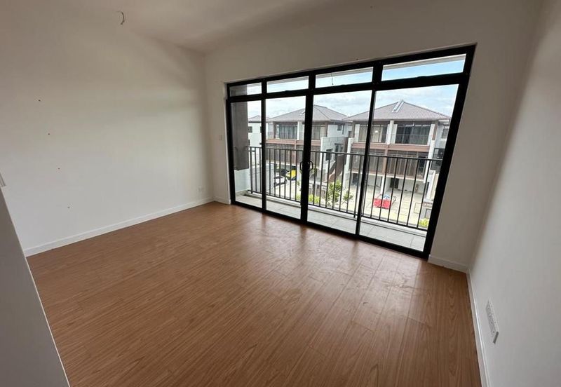 The Mulia Residences,Freehold,Triple Storey Villa for sale  