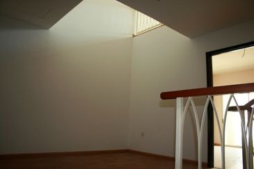 Taman Impian Indah (Paragon Heights)