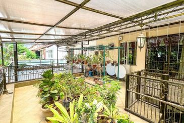 Taman Impian Indah (Paragon Heights)