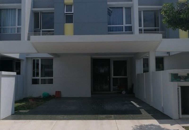 Tropicana Aman Bayan Residences