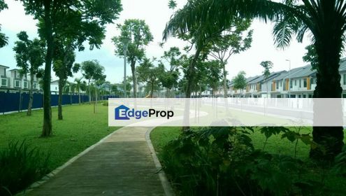 Lakeside Residence,2 sty, facing garden,for sale, Selangor, Puchong