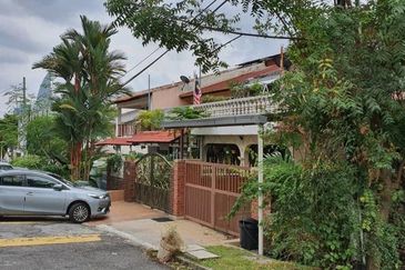 Taman OUG,Jalan hujan batu,well maintain unit,Freehold ,2 sty for sale