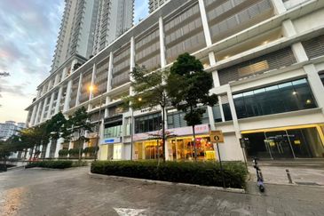 Bukit Jalil City Signature Shop Office