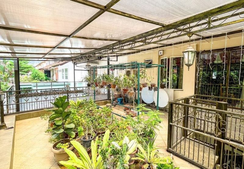 Taman Impian Indah (Paragon Heights)