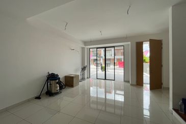 Taman Puchong Legenda