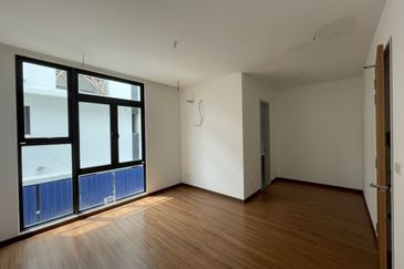 Taman Puchong Legenda