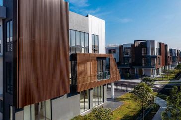 Taman Puchong Legenda