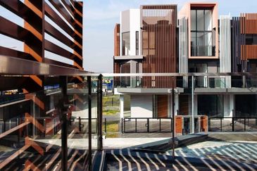 Taman Puchong Legenda