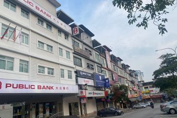 Bukit Jalil, Jalil link, Kuala Lumpur, 4 storey Shop for sale