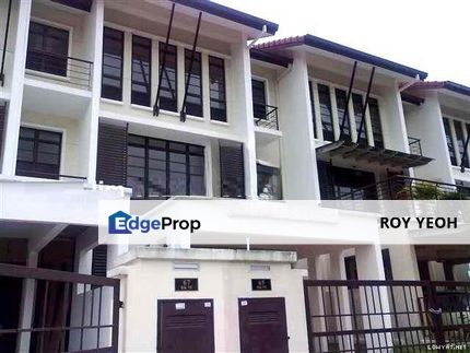 BK5E, Hening, Bandar Kinrara Puchong, 2.5 sty terrace Well maintain unit , Selangor, Bandar Kinrara Puchong