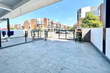 Taman Puchong Legenda