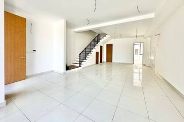 Taman Puchong Legenda