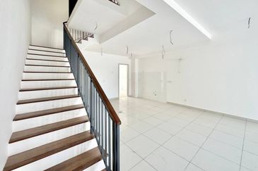 Taman Puchong Legenda