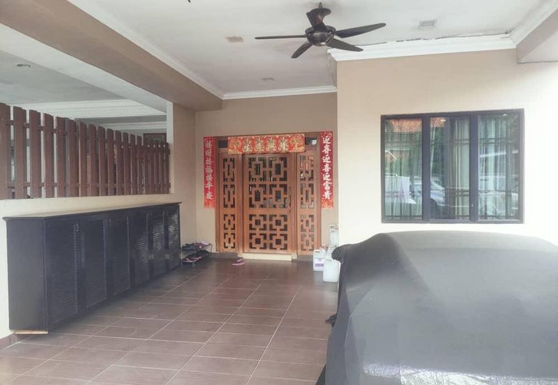 Taman OUG, Taman Yarl, Freehold Double sty Bungalow, Move in condition 9 rooms