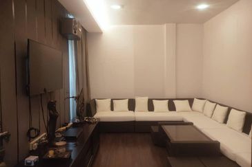 Taman OUG, Taman Yarl, Freehold Double sty Bungalow, Move in condition 9 rooms