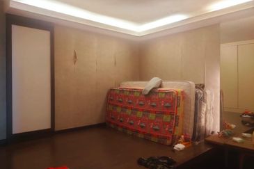 Taman OUG, Taman Yarl, Freehold Double sty Bungalow, Move in condition 9 rooms