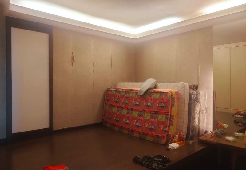 Taman OUG, Taman Yarl, Freehold Double sty Bungalow, Move in condition 9 rooms