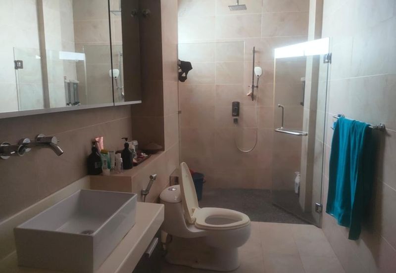 Taman OUG, Taman Yarl, Freehold Double sty Bungalow, Move in condition 9 rooms