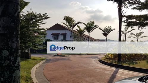 BK8 Qaseh , Bandar Kinrara Puchong, Semi-D 8000sqft Big Land Area, Selangor, Puchong