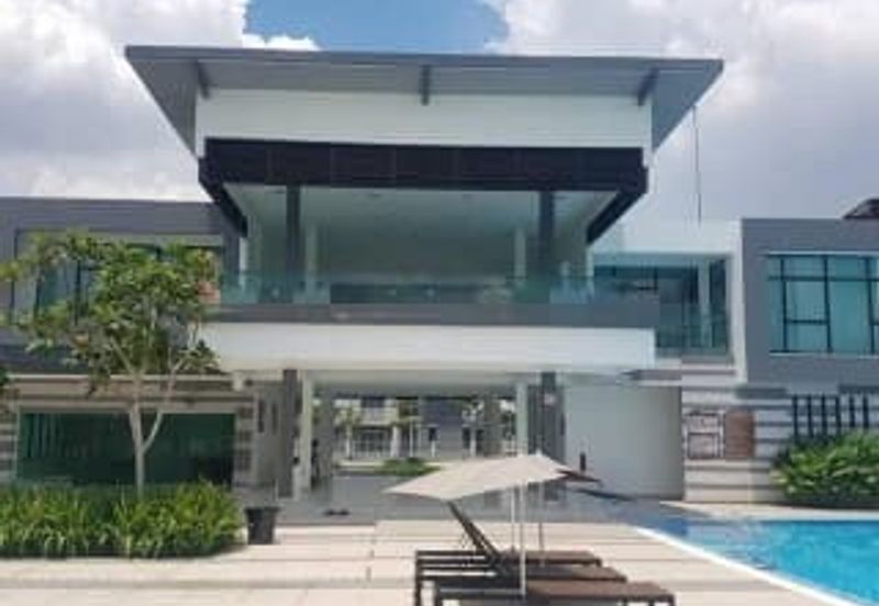 Glomac Lakeside Residences