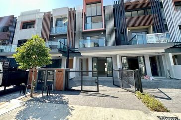 Taman Puchong Legenda