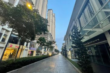 Bukit Jalil City Signature Shop, High ROI, 2 sty corner lot for sale