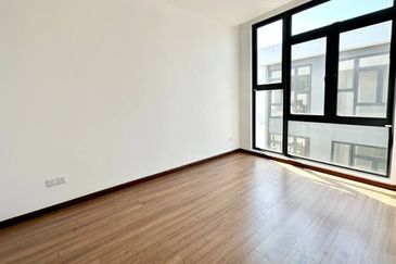 Taman Puchong Legenda