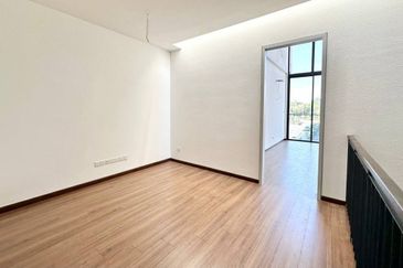 Taman Puchong Legenda