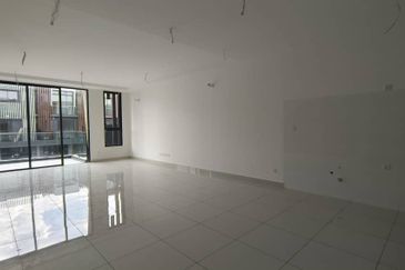 Taman Puchong Legenda