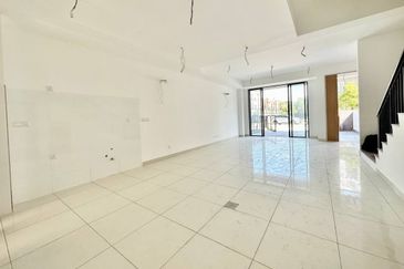 Taman Puchong Legenda