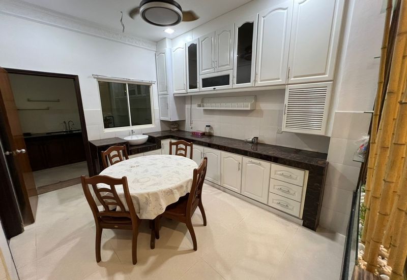 Taman Impian Indah (Paragon Heights)