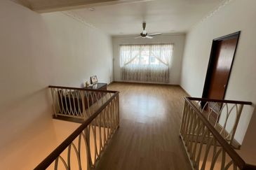 Taman Impian Indah (Paragon Heights)