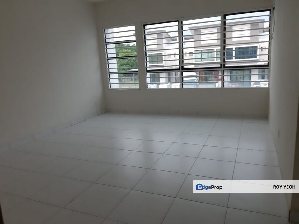 Lakeside Residences Puchong, Double sty terrace, Phase 3 Symphony Below Market   , Selangor, Puchong