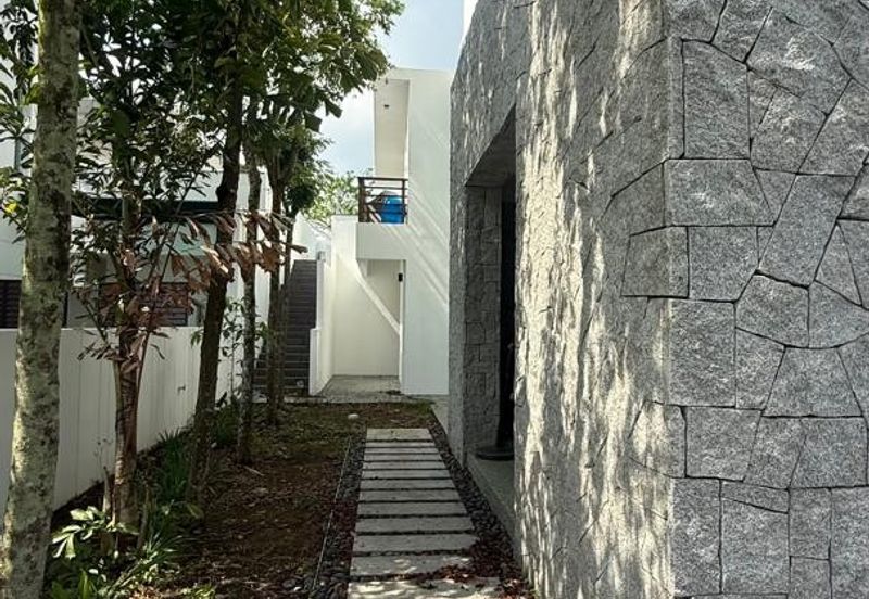 Waterfront Villa/ Emerald Bay/ Leisure Farm/ Horizon Hills/ Senibong Cove