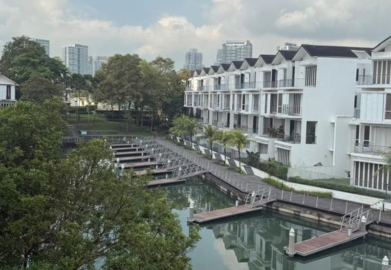 Waterfront Villa/ Emerald Bay/ Leisure Farm/ Horizon Hills/ Senibong Cove