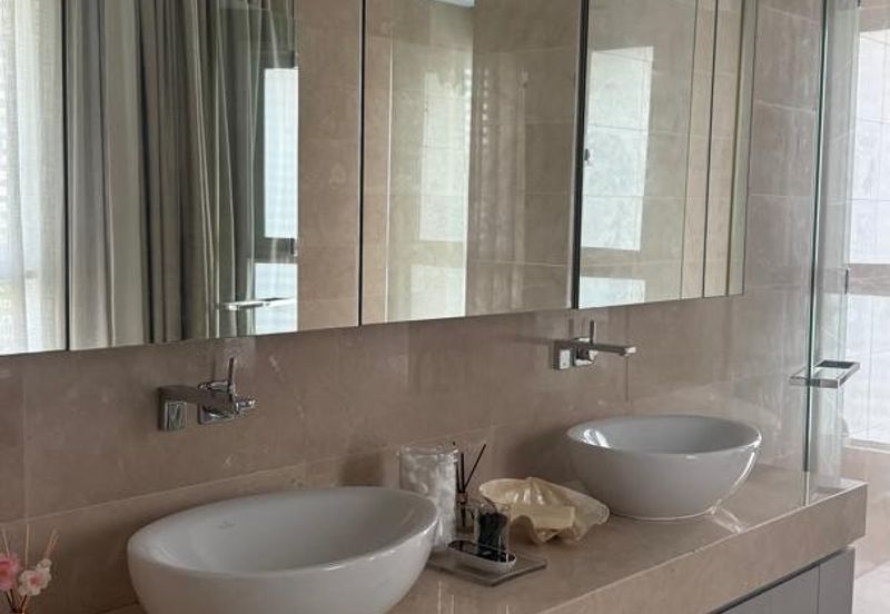 Waterfront Villa/ Emerald Bay/ Leisure Farm/ Horizon Hills/ Senibong Cove