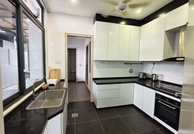 Bungalow 3sty/ Horizon hills/ Eco botanic/ Leisure farm/ Strait view