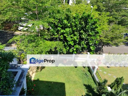 With 1200sf Side land Can park many cars Easy access Mex Highway, Selangor, Puchong South